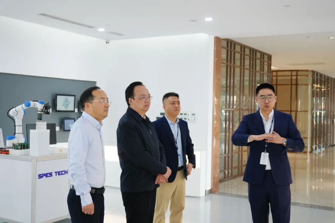 一版1.jpg 一版1.jpg